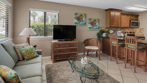 Hidden Beach Villas 101