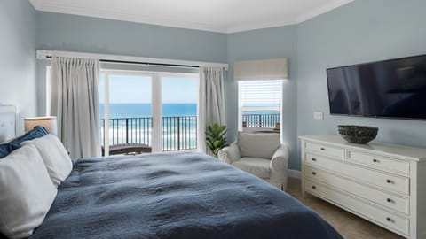 Legacy 403 bedroom