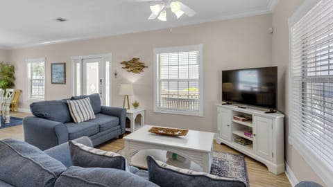 MGL Living Area