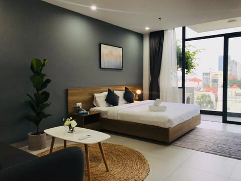 Superior Apartment | 1 bedroom, minibar, desk, soundproofing