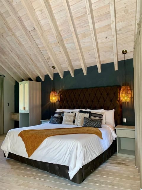 Traditional Villa | Down comforters, individually decorated, individually furnished