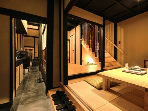 Private Vacation Home | Living area | Flat-screen TV