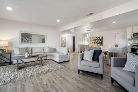 A large living room where you can relax.