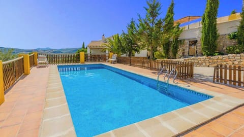 Casas de Paquita - La Casita Montefrío by Ruralidays
