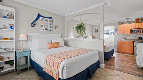Entrance View - 2 Queen Beds