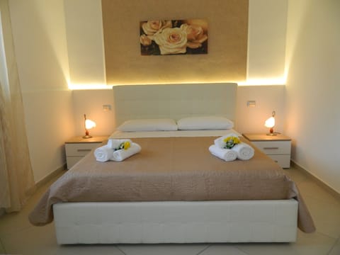 Comfort Double Room | Premium bedding, down comforters, memory foam beds, desk
