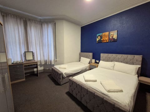 Standard Triple Room, Multiple Beds | Bed sheets