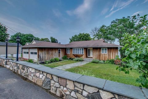 Front entry to the house