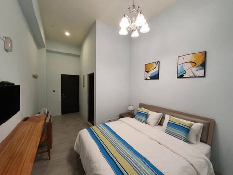 Double Room (A101) | Desk, soundproofing, WiFi (free)