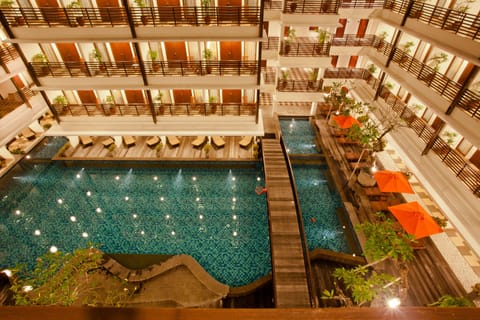 Outdoor pool, sun loungers