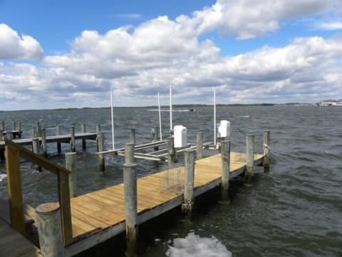 Boat dock