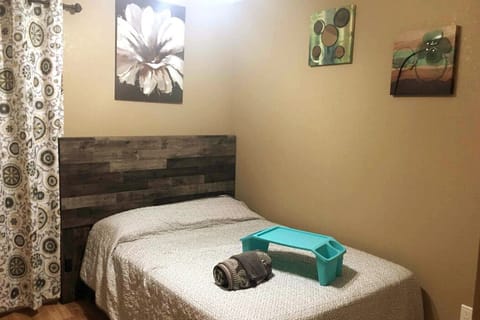 Americana Suites Room A, keys provided to lock each room