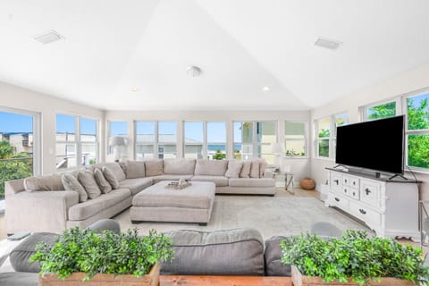 Ocean views abound here!
