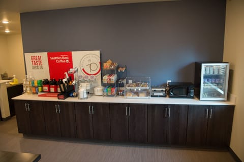 Free daily self-serve breakfast