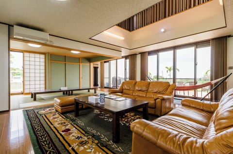Private Vacation Home | Living area | 60-inch flat-screen TV with digital channels, TV, Netflix