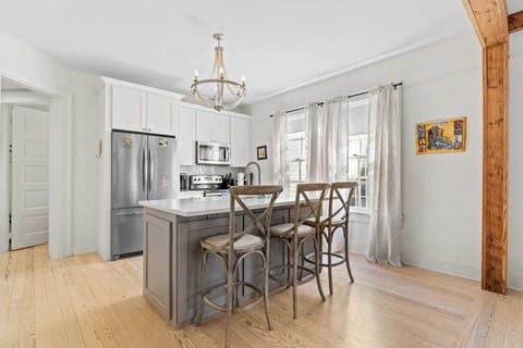 kitchen with island/counter space