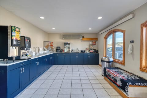 Free daily self-serve breakfast