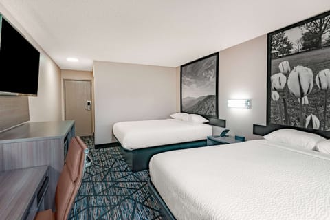 Room, 2 Double Beds, Non Smoking | Desk, blackout drapes, free WiFi, bed sheets