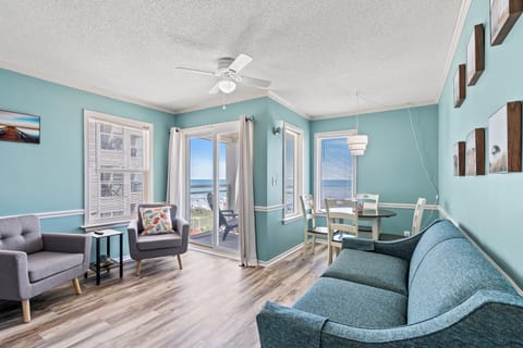 Living Room & Dining Area