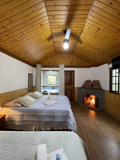 Romantic Double Room | Minibar, blackout drapes, free WiFi, bed sheets