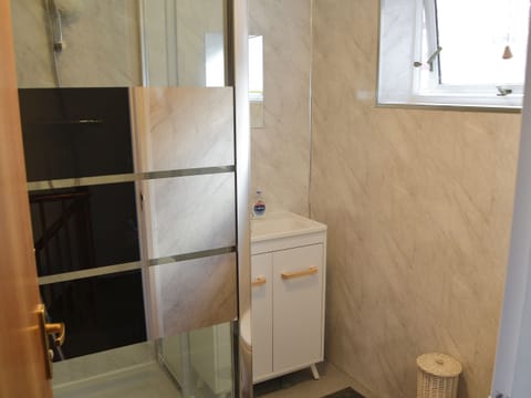 Shower room | Kittiwake, Sheringham