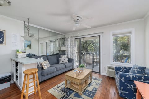 Comfortable beach bungalow minutes to the sand!