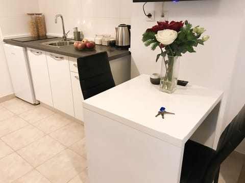 Classic Studio | Private kitchen | Electric kettle