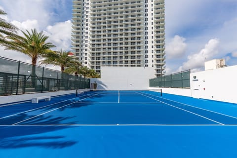 Tennis court