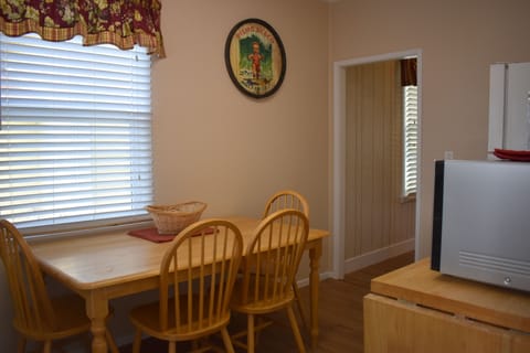 Kitchen - 340 Hollister Pismo Beach Vacation Rental