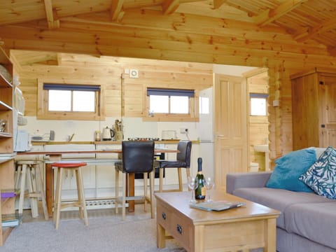 Well presented accommodation | The Cwtch - Penrhiw Fach, Llanwnda, near Goodwick
