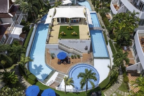 Outdoor pool, pool umbrellas