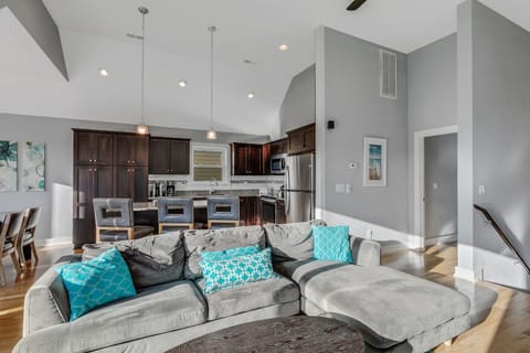 Living Area - Top Level