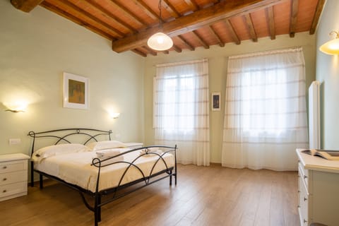 Comfort Apartment, 1 Bedroom | 1 bedroom, premium bedding, down comforters, individually decorated
