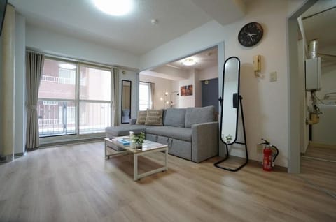 1 Bedroom Apartment | Room amenity