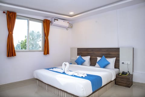 Deluxe Suite | Free WiFi