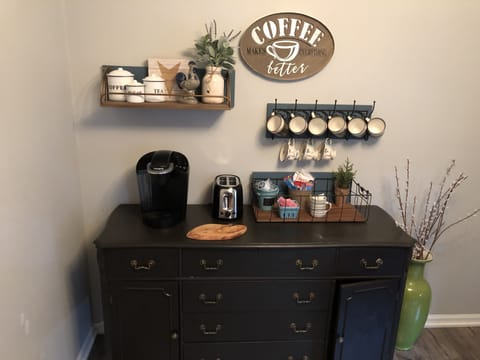 COFFEE BAR