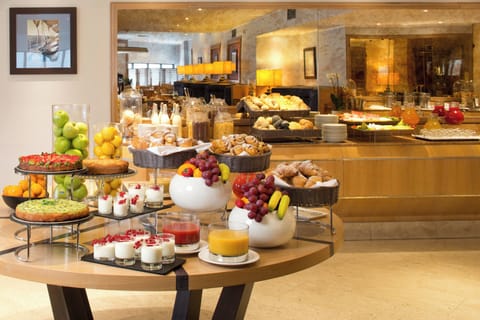 Daily buffet breakfast for a fee