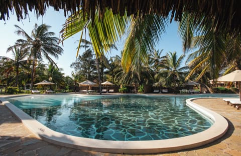 2 outdoor pools, open 7:00 AM to 6:30 PM, sun loungers