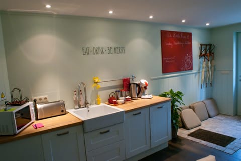 Shared fridge, microwave, coffee/tea maker, electric kettle