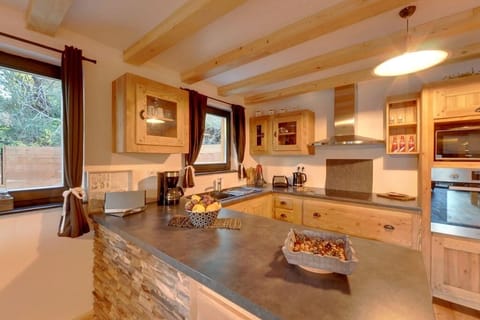 chalet pra loup les petits loup 1500 cuisine