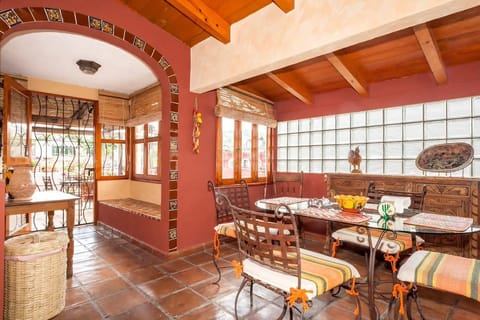 Apartment | In-room dining