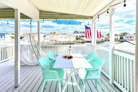 Bay views are so relaxing and beautiful all year round! Plus Ive worked really hard to be a Superhost 15 times in a row since 2018, with over 300 5-star ratings! I pride myself in giving all our guests a truly amazing experience!