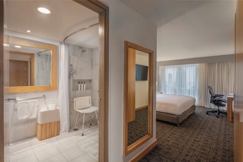 Egyptian cotton sheets, premium bedding, down comforters, in-room safe