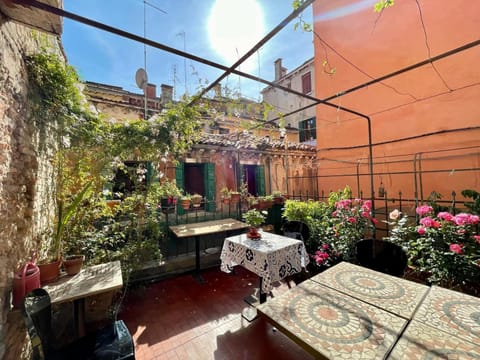 Double Room, Shared Bathroom | Terrace/patio