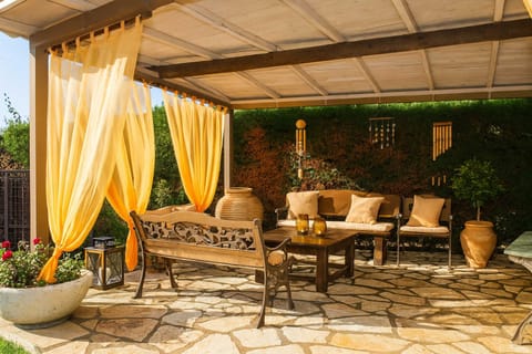 Exterior shared patio of the property