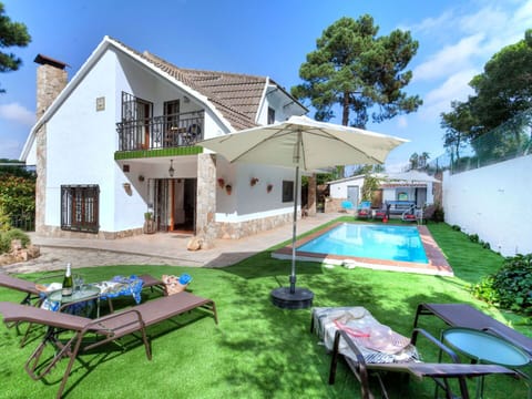 Swimming Pool, Resort, Home, Eco Hotel, Estate, Patio, Villa, Courtyard, Design, Outdoor Furniture