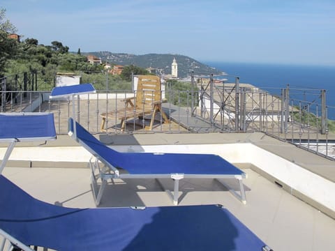 Property, Swimming Pool, Sport Venue, Sunlounger, Apartment, Real Estate, Building, House, Outdoor Furniture, Vacation