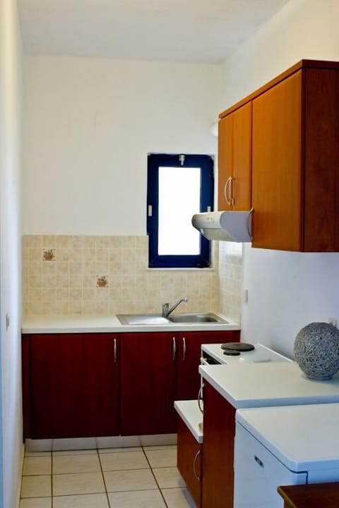 Apartment | Private kitchenette | Electric kettle