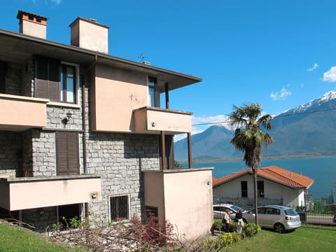Property, House, Residential Area, Building, Architecture, Home, Real Estate, Hill Station, Mountain, Facade