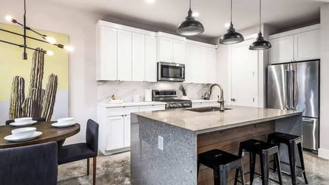 This kitchen is a home chef's dream.